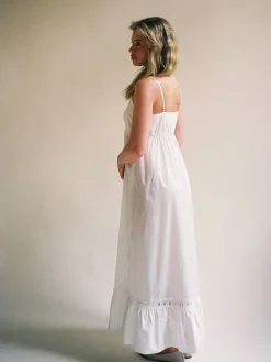 Dresses & Skirts><noscript><img width=