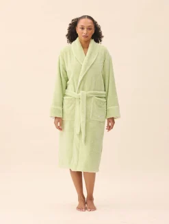 Robes><noscript><img width=