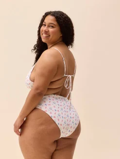 Swimwear><noscript><img width=