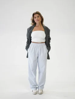 Pants|Sets><noscript><img width=