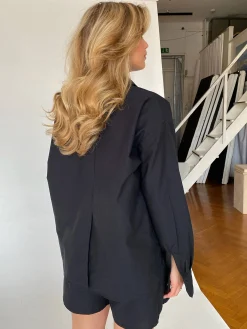 Shirts & Blouses|Sets>Djerf Avenue Breezy Shirt Black