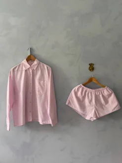 Shirts & Blouses><noscript><img width=