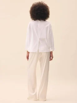 Shirts & Blouses><noscript><img width=