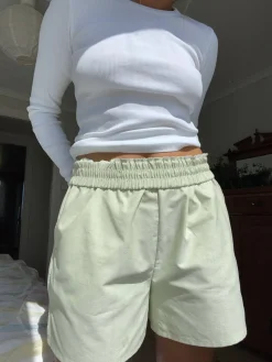 Shorts>Djerf Avenue Breezy Shorts Green