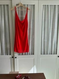 Dresses & Skirts><noscript><img width=