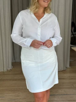 Dresses & Skirts><noscript><img width=