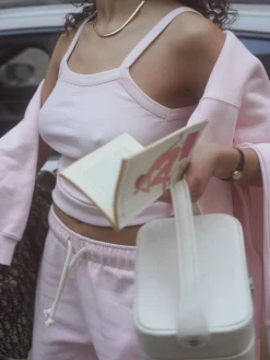 T-Shirts & Tops><noscript><img width=