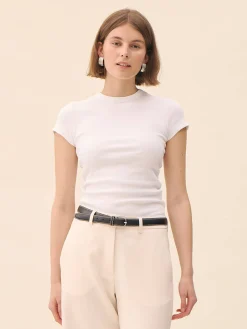 T-Shirts & Tops><noscript><img width=