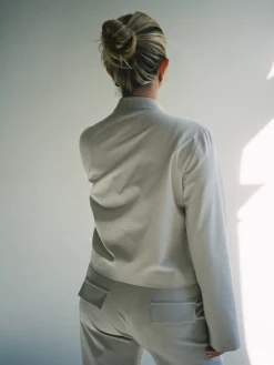 Blazers & Jackets|Sets><noscript><img width=
