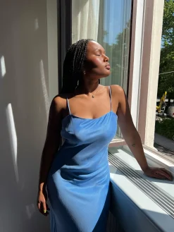 Dresses & Skirts>Djerf Avenue Dream Dress Midi Sky