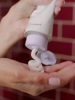 Shampoo & Conditioner>Djerf Avenue Essential Moisture Conditioner