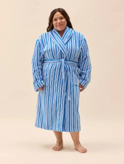 Robes><noscript><img width=
