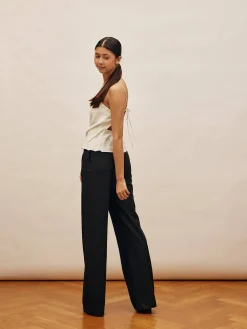Pants><noscript><img width=