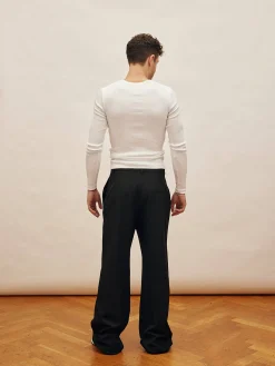 Pants><noscript><img width=
