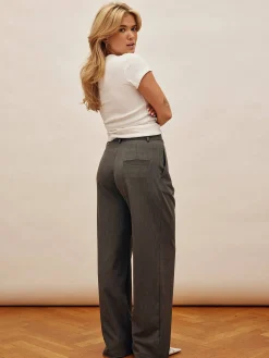 Pants|Sets><noscript><img width=