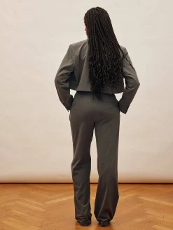 Pants><noscript><img width=