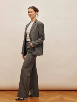 Pants><noscript><img width=