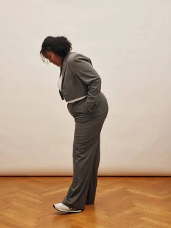 Pants><noscript><img width=