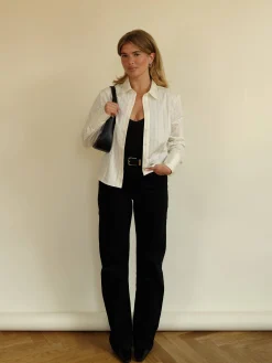 Shirts & Blouses><noscript><img width=