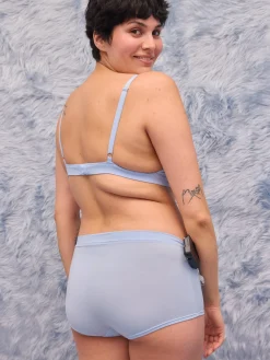 Underwear><noscript><img width=