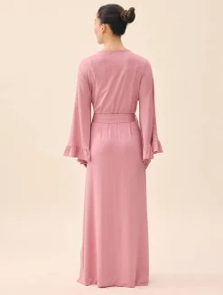 Robes><noscript><img width=