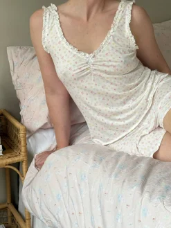 Pjs><noscript><img width=