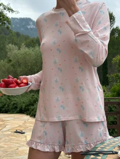 Pjs><noscript><img width=