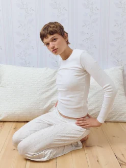 Pjs><noscript><img width=