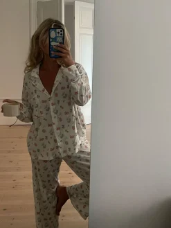 Pjs>Djerf Avenue Go Slow Pants Summer Berries