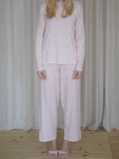 Pjs><noscript><img width=