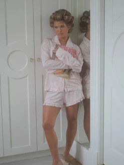 Pjs><noscript><img width=