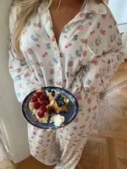 Pjs><noscript><img width=
