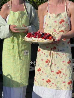 Kitchen & Home Accessories>Djerf Avenue Kitchen Apron Fruit