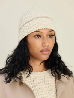 Hats & Caps|Headbands & Hair Accessories>Djerf Avenue Knitted Beanie Creamy Oat