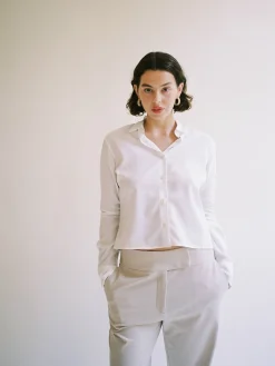 Shirts & Blouses><noscript><img width=