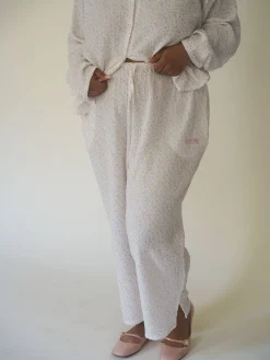 Pjs><noscript><img width=
