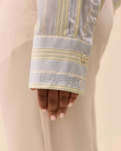 Shirts & Blouses><noscript><img width=