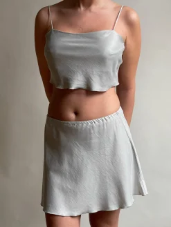 Dresses & Skirts><noscript><img width=