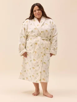 Robes><noscript><img width=