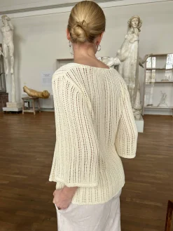Shirts & Blouses|Knitwear><noscript><img width=