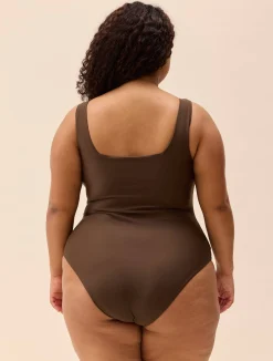 Swimwear><noscript><img width=