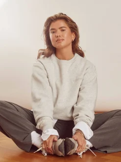 T-Shirts & Tops|Sweaters><noscript><img width=