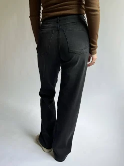 Jeans>Djerf Avenue Straight Jeans Black