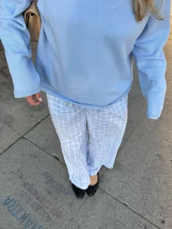 Pants|Sets><noscript><img width=