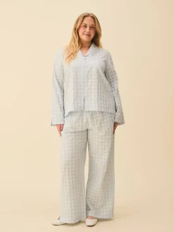 Shirts & Blouses|Sets><noscript><img width=