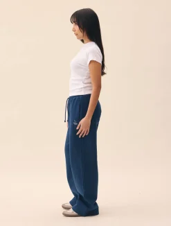 Sets|Sweats><noscript><img width=